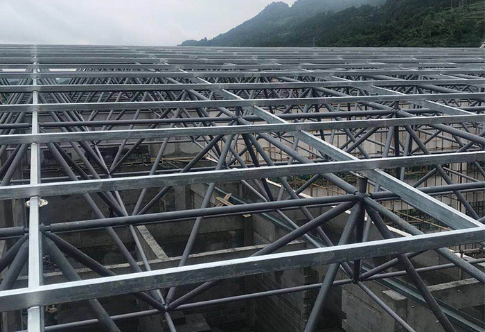 开原仁怀冠英学校艺体楼网架